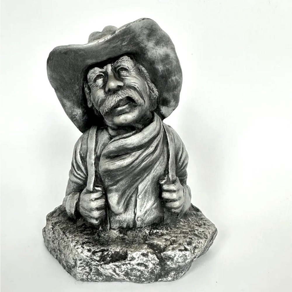 Rare “Howdy” Pewter Cowboy Signed Bust Statue Richard Fuller Limited Edition - Picture 1 of 8